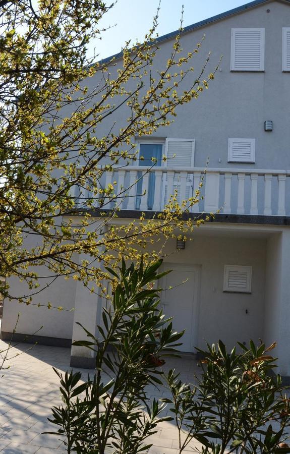 Apartman Zrina Ostro Kraljevica Esterno foto